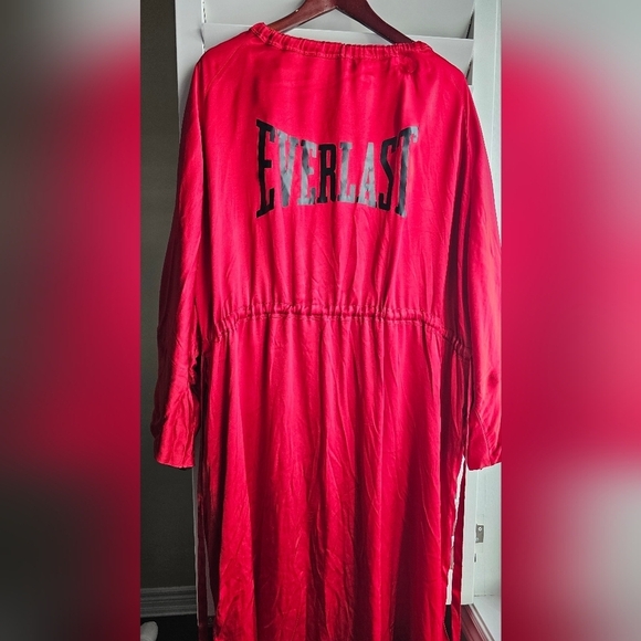 ZARA EVERLAST Satin RED BLACK ROBE SPORT Relax Size L - Picture 10 of 11